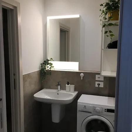 Apartamento Piccolo Vicino Al Centro Storico Verona